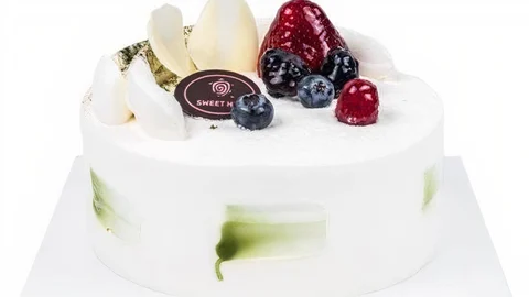 Matcha Strawberry 6"