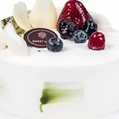Matcha Strawberry 6"